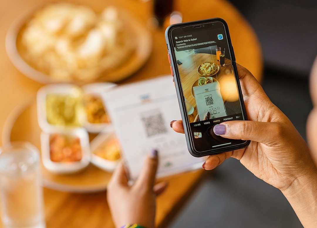 Restaurant loyalty program interface on a tablet