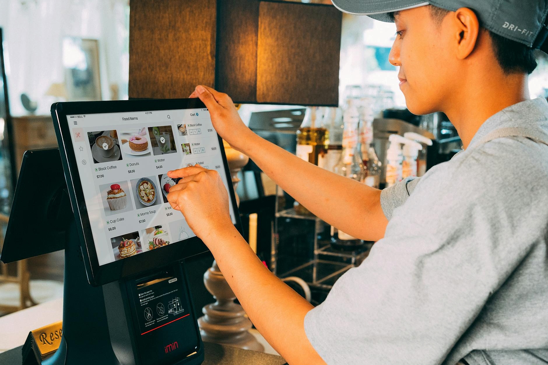 Restaurant loyalty system integration with local POS